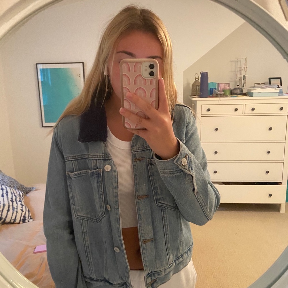 DENIM JACKET SIZE M